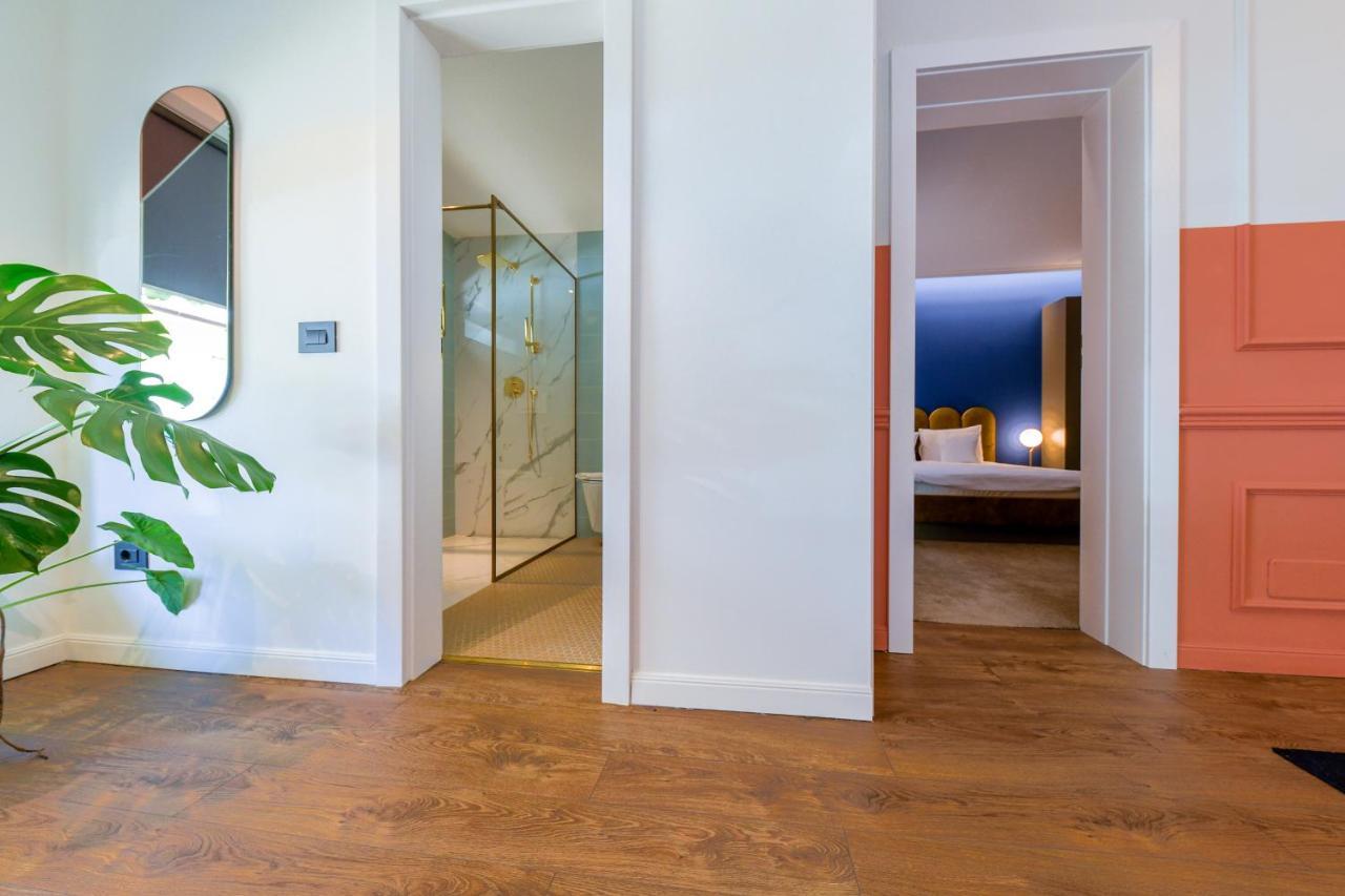 Designer Apartment In The City Center คลูจ-นาโปกา ภายนอก รูปภาพ